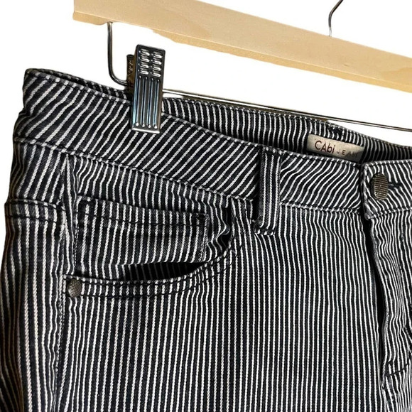 CAbi Jeans Johnny Cropped Railroad Striped Jeans Size 8 Style #324 - Picture 4 of 10